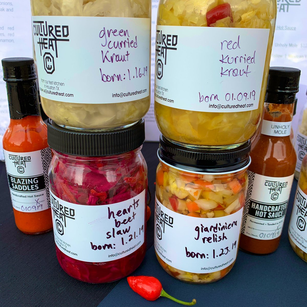 We’re back in @GalvestonIsland with some favorites we haven’t had for a while like #Giardiniera relish and our new #fermentedfood #HeartsBeetSlaw 
Come make your #guthappy with #probiotic rich goodness!
*
 #fermentation #picklinglife #livefood #guthealth #feedyourgut #microbiome