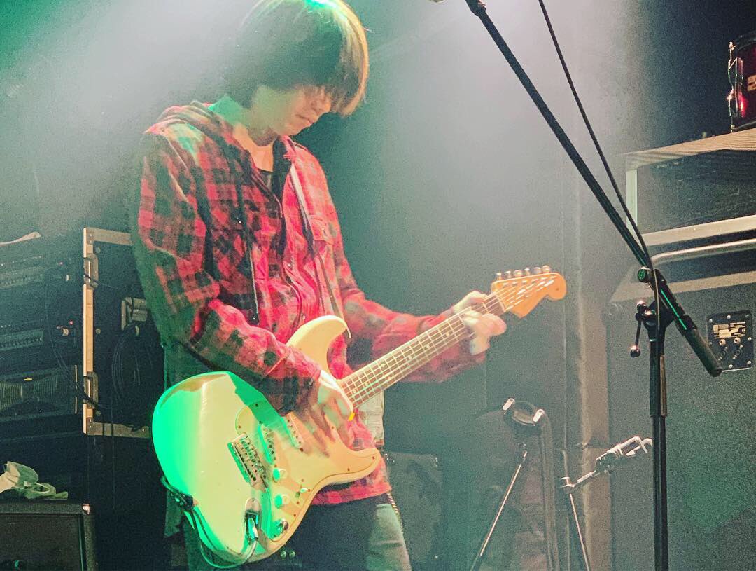 mickeythemoon's tweet photo. themoon@下北沢WAVER、ありがとうございました!
セットリスト
1.I'm still sleeping
2.ベテルギウス
https://t.co/ddYlMsbuZv
4.羽
5.ねこのうた
#themoon #themoonjp #rockband #下北沢waver #下北沢 https://t.co/8buLVZ4bCV
