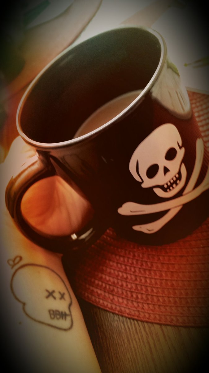 Good Sunday morning, ya'll! ✌💜☕ #GetYourCoffeeOn #PeaceNLove #MorningBrew #DailyPoison #WitchsBrew #ISpyBBH #TheSunIsComingUpLikeABigBaldHead <a href="/wwwbigbaldhead/">norman reedus</a> #NormanReedus 😎