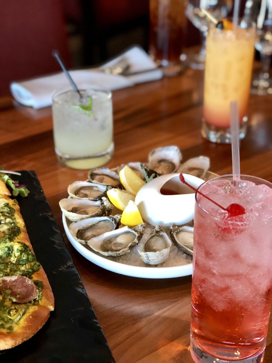 suzhilee's tweet image. Oh yes, we did... Taylor Farms oysters are the ultimate weekend treat. Exquisite. House-made hot sauce is a must. Thanks @WatersTable for an amazing meal. #Renton #SeattleFoodie @southport_life @WatersTable