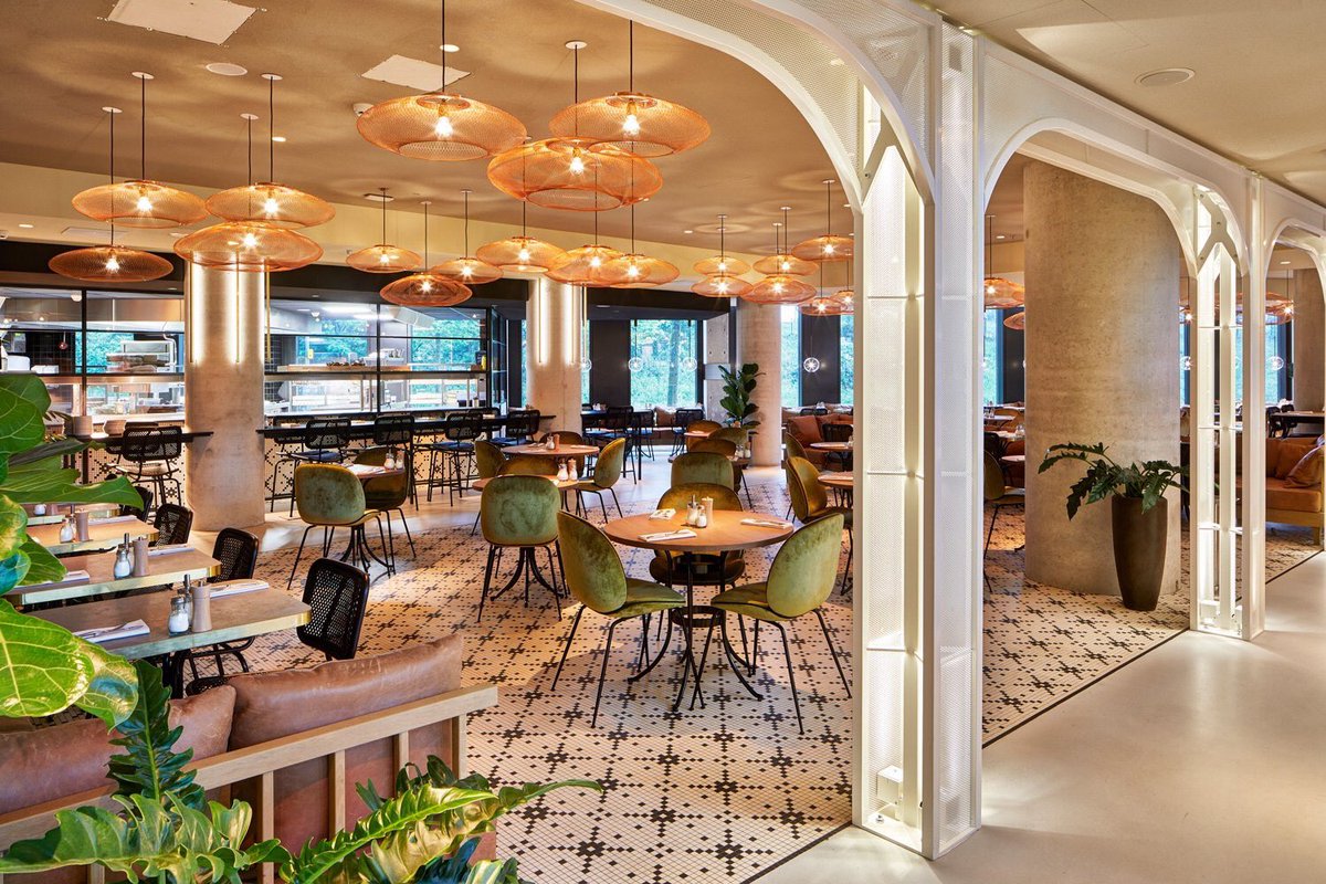 iGuzziniME's tweet photo. Energy-saving #luxury. This hotel in #Amsterdam is one of the first of the very few LEED Platinum certified four-star hotels in the world. #Trick #UnderscoreInOut + #iPro contribute to the structure’s sense of lightness.
https://t.co/poqNUPkQl4 https://t.co/UO3nq8wdu1