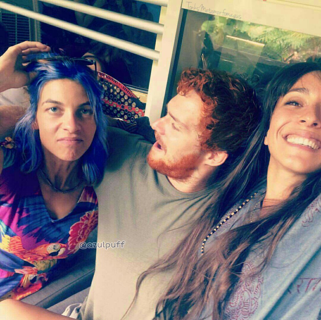 AlmostRandomFan's tweet photo. • #TonksMoments: #NymphadoraTonks, her Hufflepuff roommate #FlorencePomfrey &amp; #CharlieWeasley •

#fancast https://t.co/qE6iyCkUSJ