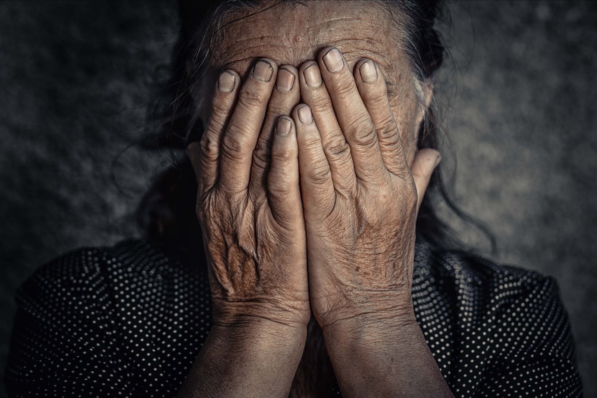 SeniorOnline's tweet photo. Combating loneliness with #seniors: https://t.co/nwVLVqLpcG
#Alone #Lonely #Depression #Aging #Parents #Mom #Dad #Family #Issolation #SeniorLiving #SeniorCommunities #Age #Babyboomers #boomers #seniors #Caregiving #SeniorCare #ElderCare #health #Healthcare https://t.co/KCVXn6zTxL