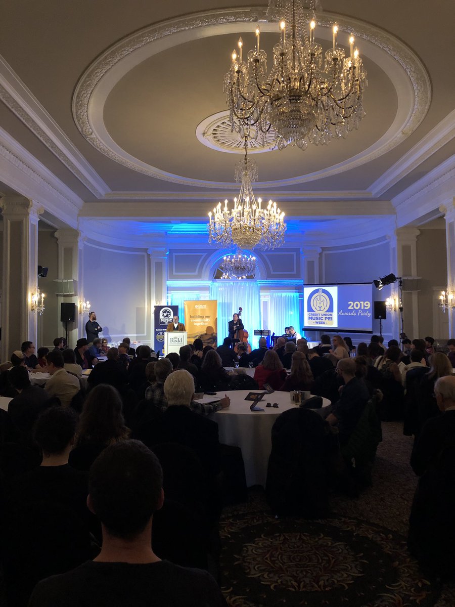 HoodHaikus's tweet photo. Full house at the 2019 @MusicPEI Awards! #MusicPEIWeek #pei https://t.co/DDoWo6PEl7