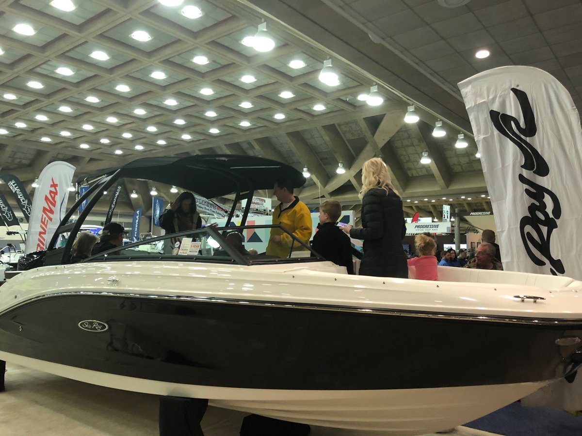BaltBoatShow's tweet photo. Scenes from Baltimore's biggest boat sale! Less than 5 hours until the 2019 @Progressive #BaltBoatShow motors away into the bay! Get down to the Inner Harbor NOW and find your boat!
https://t.co/F0K56v1HSo https://t.co/W7Y4xLfHCu