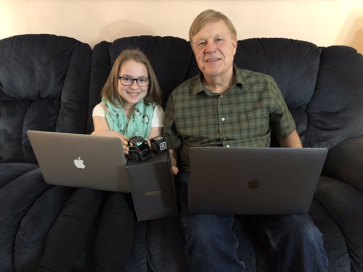 JavaFXpert's tweet image. Mentoring my granddaughter as she programs an @anki Vector robot for her science fair project: Priceless #womenintech