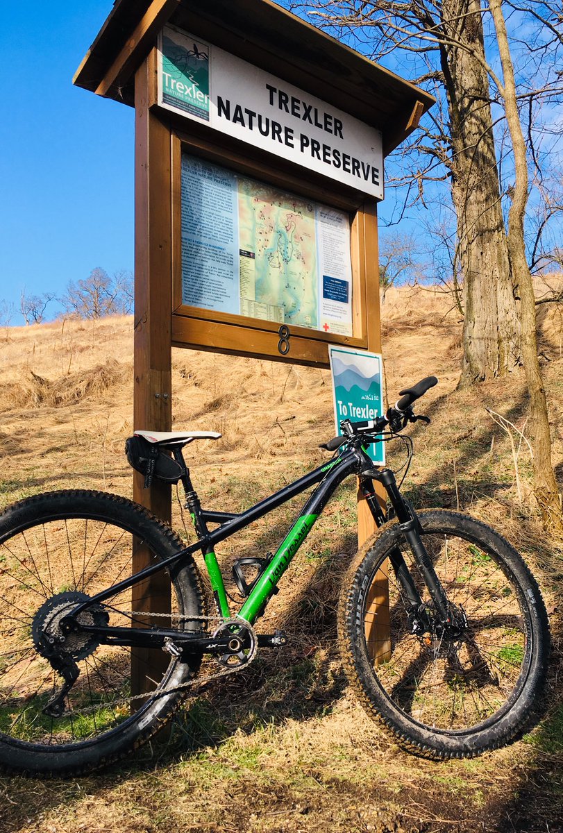 #gnarzan exploring the trails ⁦⁦<a href="/Van_Dessel/">Van Dessel Cycles</a>⁩ .