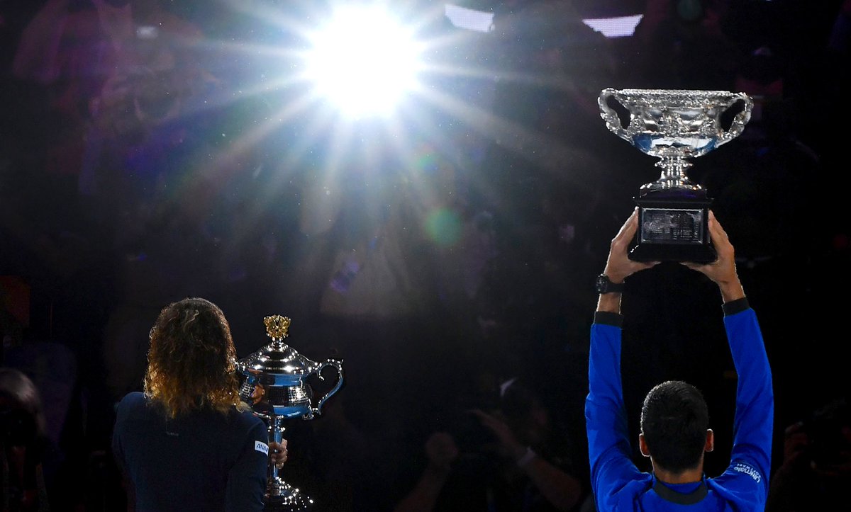 usopen's tweet photo. 🔙2️⃣🔙 and still 🔛🔝

@DjokerNole and @Naomi_Osaka_ have now captured the last two Majors...

Massive effort from each champion!

#USOpen #AusOpen https://t.co/dZSpcRRQHS