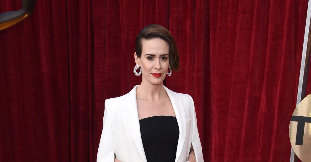 BRRatched's tweet photo. Sarah Paulson está confirmada em Ratched. #AHS #Ratched #Netfix https://t.co/0ygrhqOP43