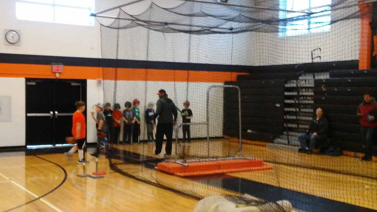 OKBaseball1's tweet photo. Great turnout today for the first session of our winter youth clinics. Lots of talent coming up! https://t.co/GXgBW3PkGR