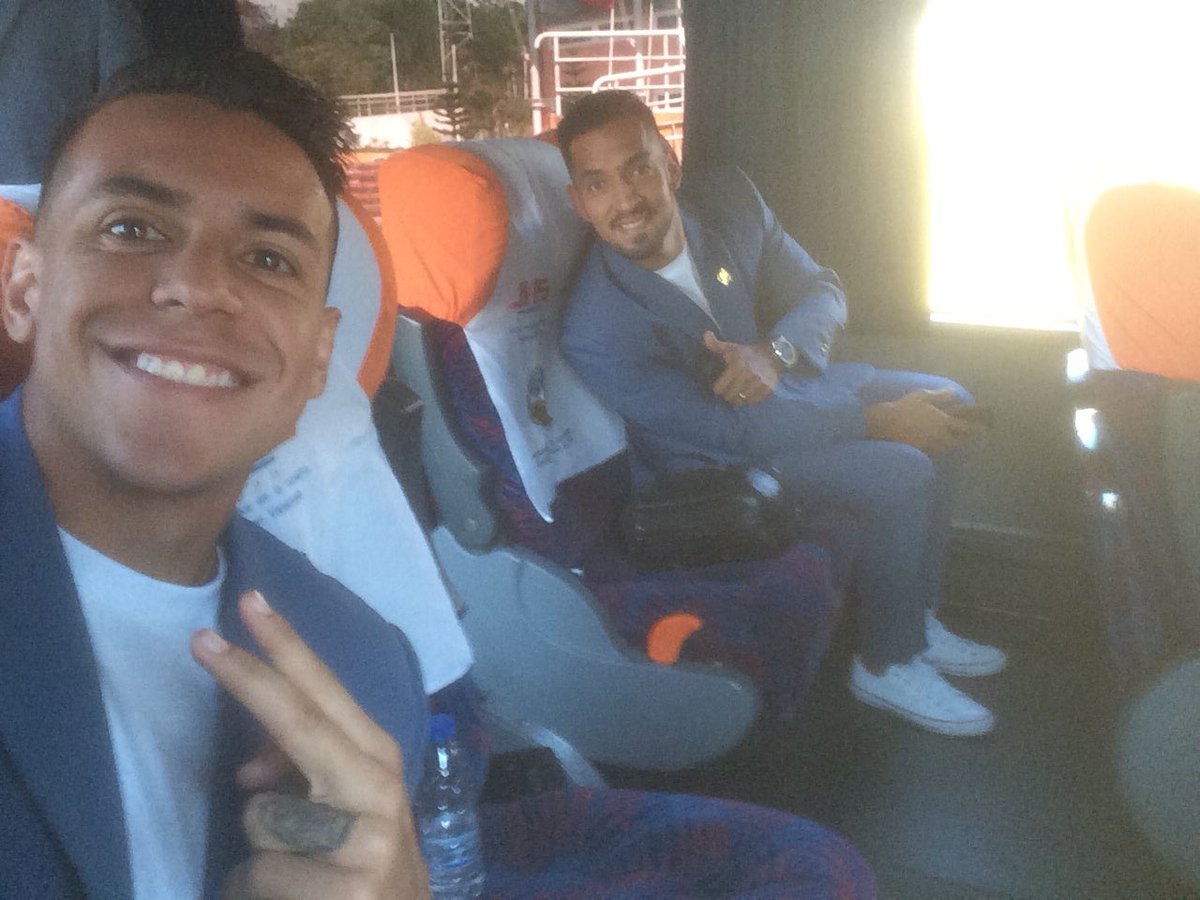 Saliendo al estadios vamos banda por los 3pts <a href="/DvoTachira/">Deportivo Táchira FC</a>