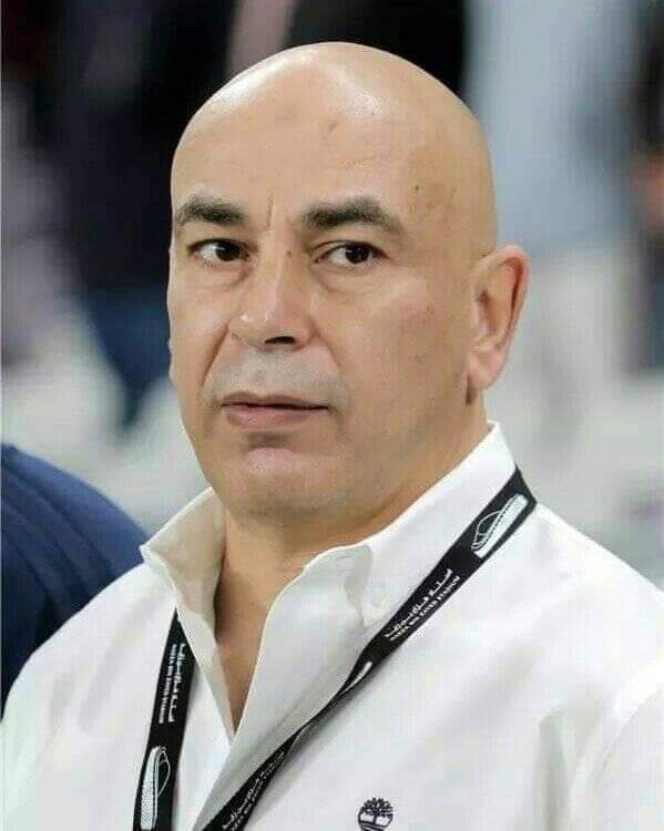 Rami_ZSC's tweet photo. حسام حسن مبررا عدم الدفع ببينافينتي أساسيا في مباراة الزمالك:
"بصيت جنبي بالصدفة فالدقيقة ٥٠ لقيت واحد غريب قاعد جنب اللعيبة بقوله أنت مين يابني قالي المستشار تركي باعتني كنت بلعب فريال مدريد قلتله أحا انزل"
😂 😂 😂 
#الزمالك_بيراميدز 
#جددوا_عقد_جروس 
#الزمالك 🇦🇹🏹🇦🇹💪 https://t.co/M2WbZyXGyE