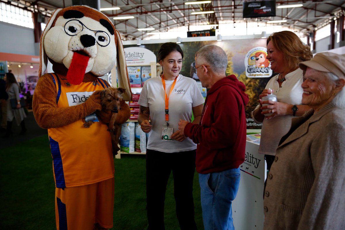 GranCanariaCB's tweet image. 🐶 NOTICIA | El @ClubGranky vuelve a estar presente en Animundo.

La iniciativa del Club Baloncesto Gran Canaria para las mascotas tuvo nuevamente un lugar en la Feria #Animundo en @Infecar.

Más información ➡ bit.ly/ClubGrankyAnim…