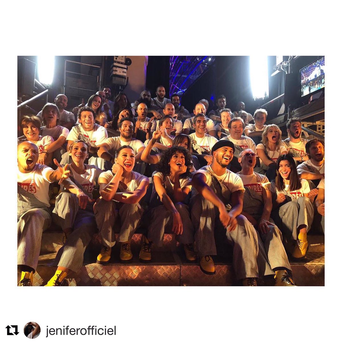 ActuThomDutronc's tweet image. ❗️C’est parti pour le 2e spectacle de la journée ! Copyright #jenniferofficiel #Enfoires2019 #ThomasDutronc #Bordeaux