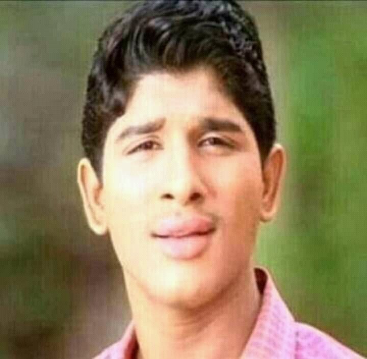 shiva_nsg's tweet photo. Ela puttav ra intha andamga
#BotStarAlluArjun
#AlluArjunFailedToSurpassSrmAtBO
#ButFailedToSurpassSrimanthuduAtBO https://t.co/5mbiIRJ9Gb