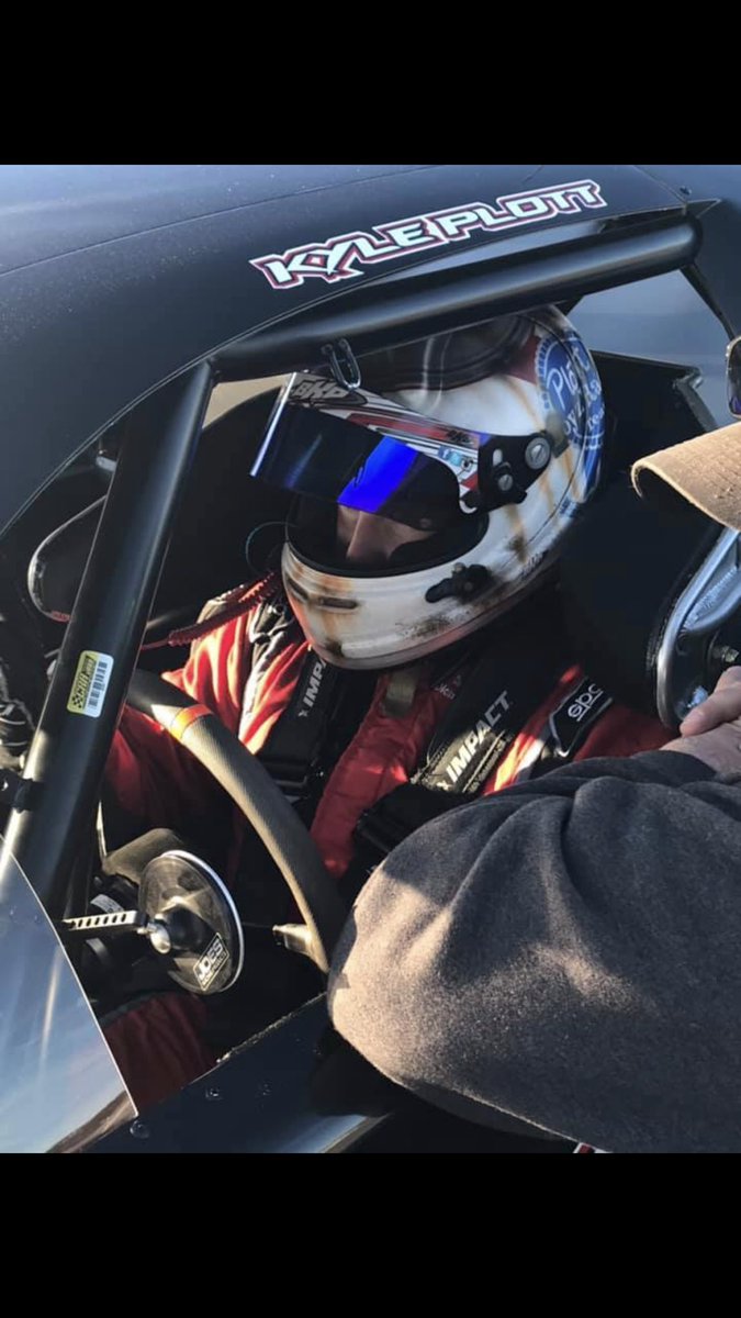 KylePlott's tweet image. Not the weekend we were hoping for we made great gains the whole race after a bad qualifying spot. Me and the crew got all the way up to 6th and on the last pit stop I called for the wrong adjustment no ones fault but my own. Keep working and on to the Rattler  #PBR #SwiftSprings