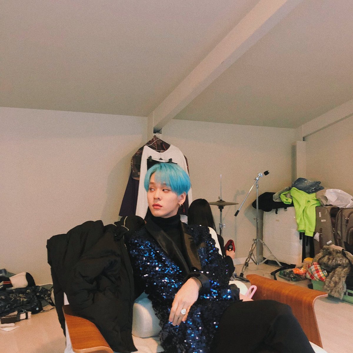 jeuptoast's tweet photo. โจ๐ Celebrating our birthday with a selca day, happy birthday to me and #Happy3YearsWithIMFACT!! ๐โจ
#IFSelcaDay https://t.co/4fBMMxl77W