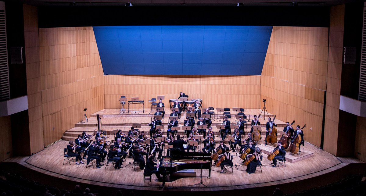 PTsenikoglou's tweet photo. #Photos from #Chopin #Piano #Concerto No. 2 at @ProMusicaMurcia with the @OSRMurcia and Mario Ortuño last week at @AUDITORIOMURCIA in #Spain!
#promusicamurcia #clamo #murcia #parispianopoet https://t.co/vSG5KVJSjH