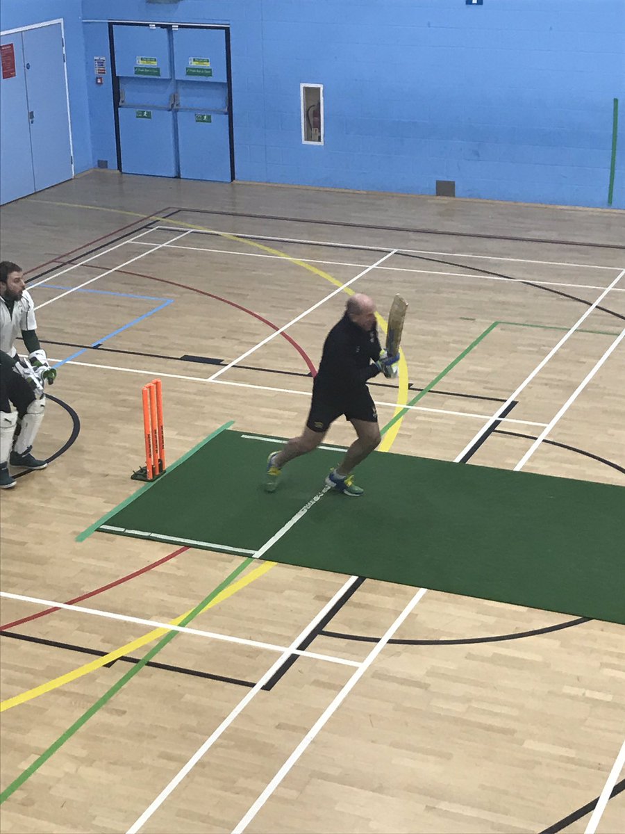 NorfolkCricket's tweet photo. South Norfolk Indoor League Results:
Hardingham 289/10 -239net
New Buckenham 268/9 - 223net
Hardingham win by 16 runs.
#indoor #cricket #particiaption https://t.co/ekuntSrcVQ