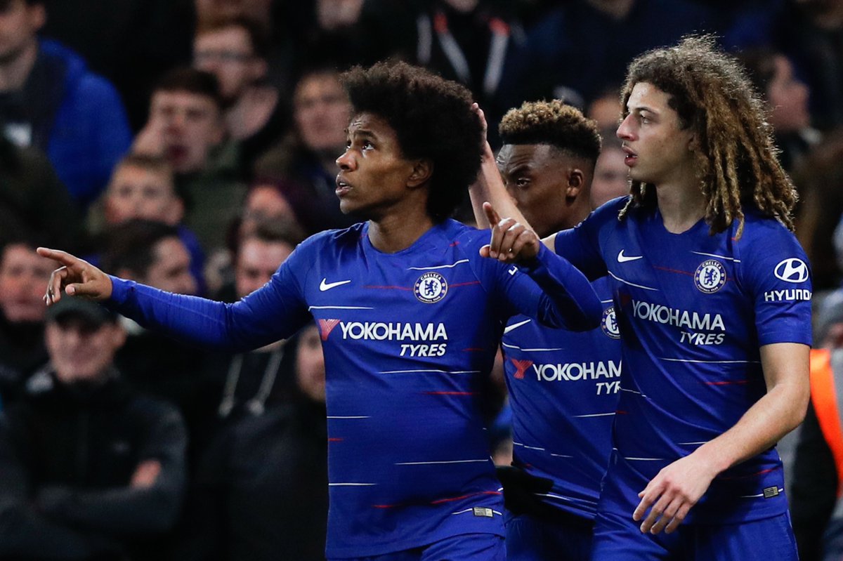 Willian celebrando uno de sus goles.