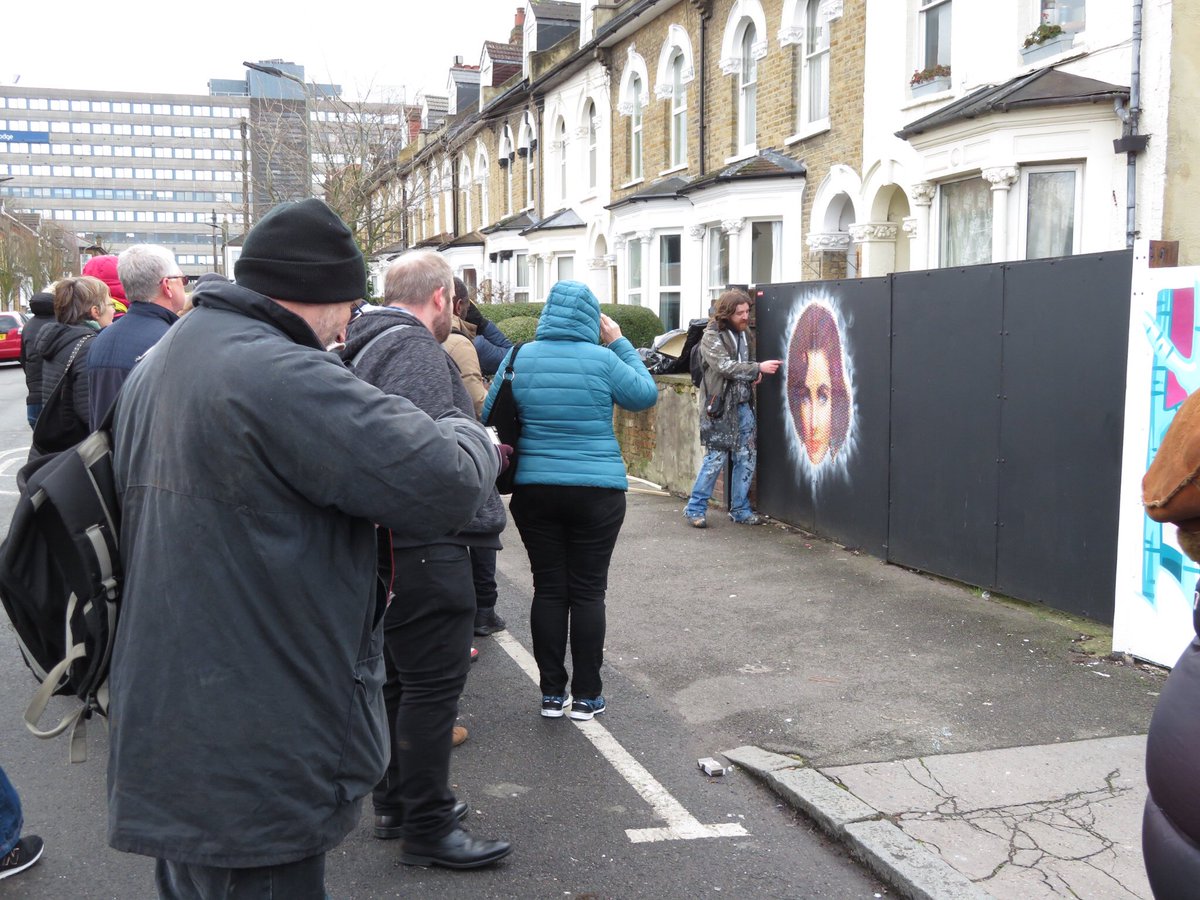 London Calling Blog tweet media