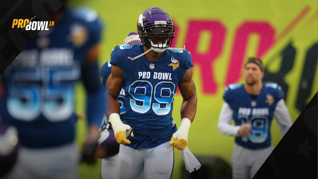 Purple & Gold at the #ProBowl.  #Skol https://t.co/ccgiWUuH21