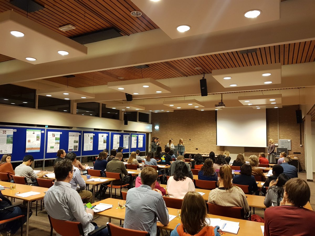 PEandRC's tweet image. Tonight we kicked off the postgraduate course soil ecology with a great evening lecture by Prof. Franciska de Vries @frantecol from @IBED_UvA on the multifunctional potential of soils. Looking forward to the rest of the week!  #soilecology #phdcourse