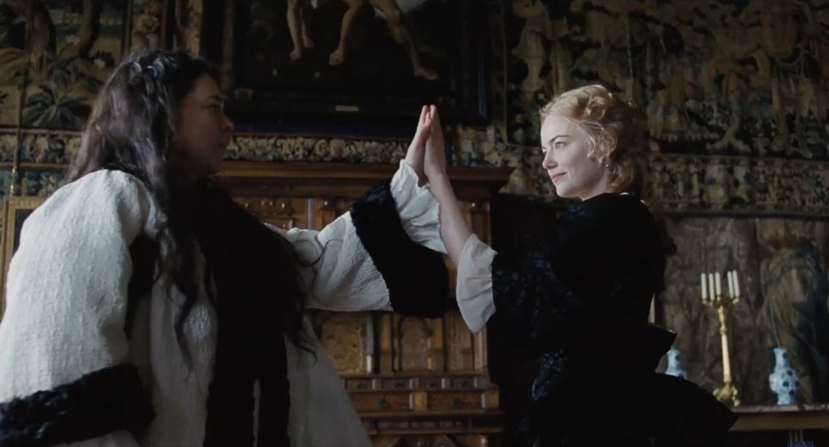 mockupmagazine's tweet photo. #TheFavourite è "uno spietato affresco di un’intera umanità"
Ce lo ha descritto @matteotuveri in questa appassionante #recensione
Link:https://t.co/aFShGBvKL6
#cinema #mockupmagazine #OliviaColman #EmmaStone #RachelWeisz #NicholasHoult #JoeAlwyn #YorgosLanthimos @the_favourite https://t.co/eqr6NWNx9e