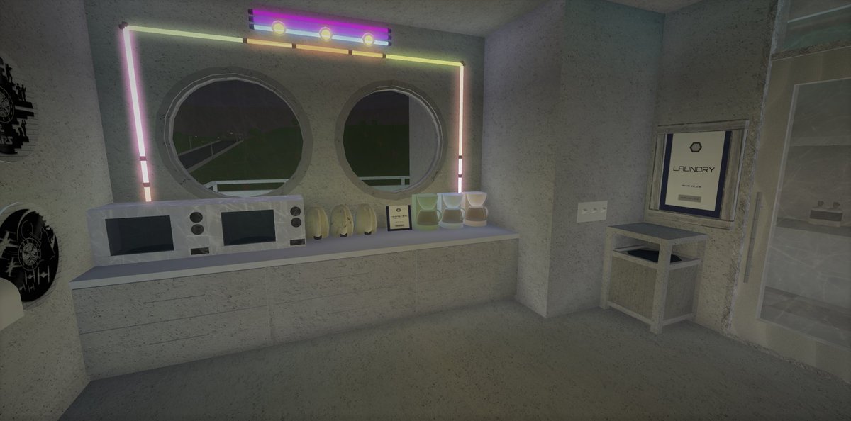 7 On Twitter Capsule Hotel 963k Capsule Hotel Attached - roblox bloxburg hotel suite