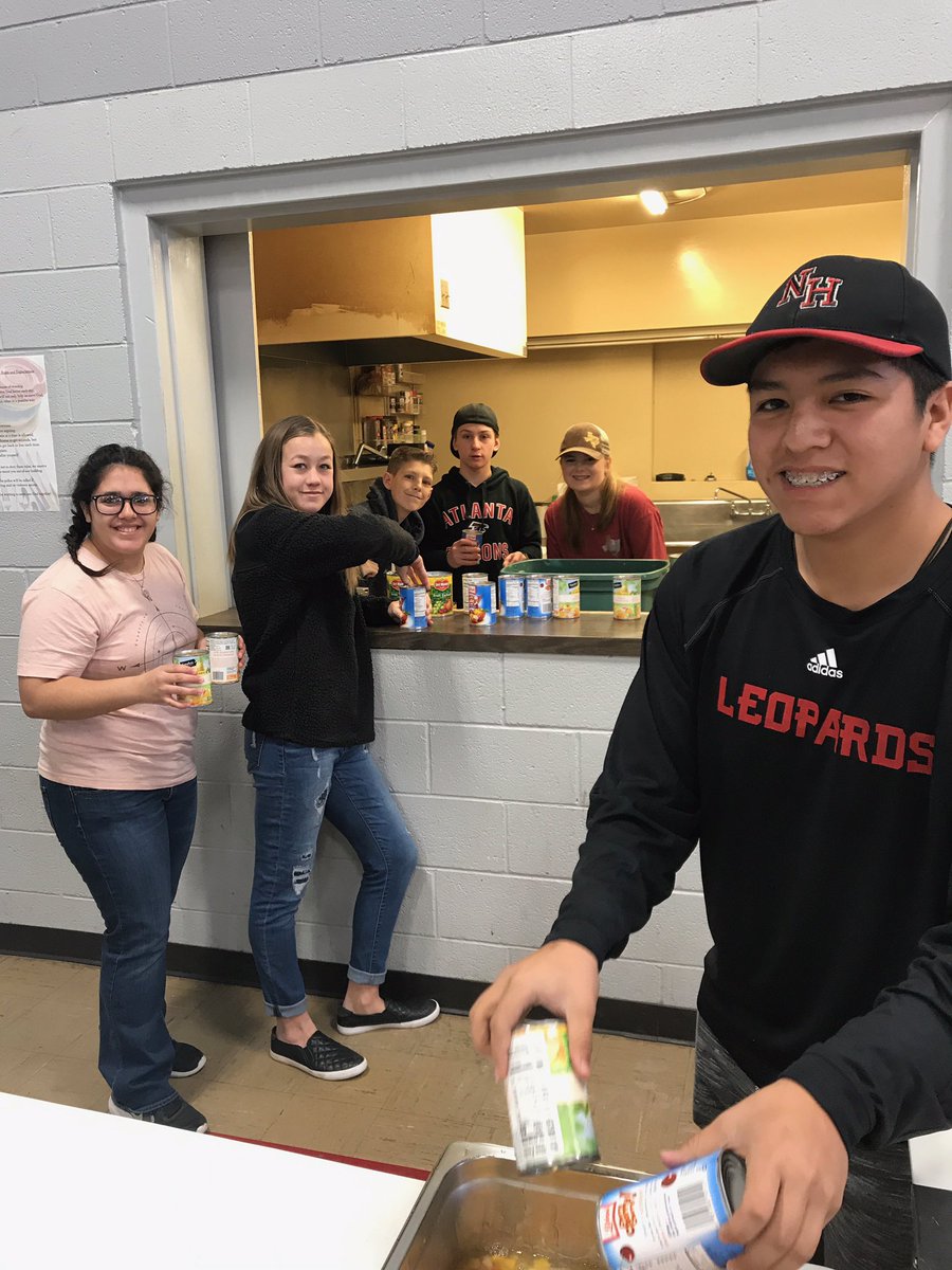 NewHomeISD's tweet photo. New Home FCA and Student Council served meals today at Carpenter’s Kitchen. We served 252 plates for the homeless and less fortunate. Hearts and stomachs alike were filled. 

Always proud to be a part of #LeopardNation! https://t.co/4evl4QIDll