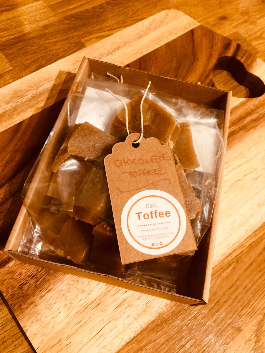 CCToffee1's tweet image. Gift idea 😍 whether it’s for #ValentinesDay or a #Birthday we make delicious #toffee to order using only natural ingredients.  Eco friendly packaging #HandmadeHour