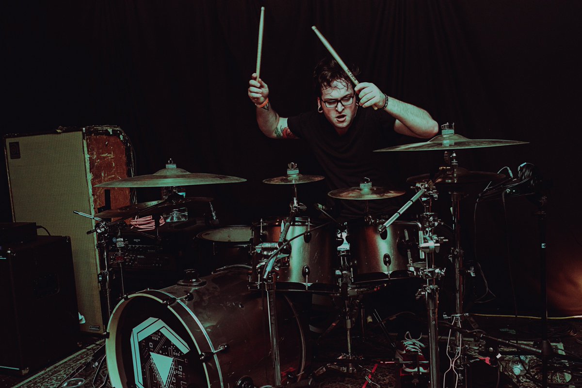 ianurquhart_'s tweet image. | 𝐆𝐎𝐈𝐍𝐆 𝐆𝐇𝐎𝐒𝐓 |

@CallosityBand