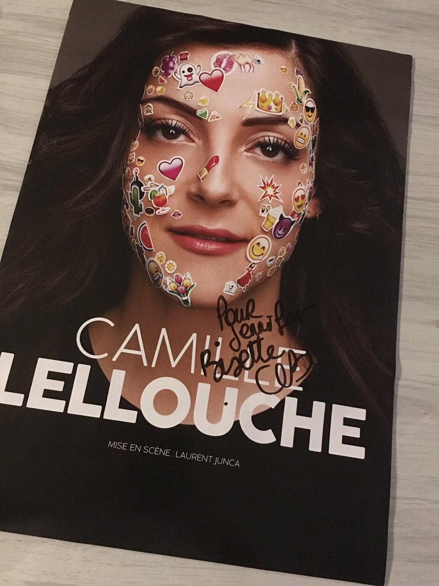 Alors là c’était juste GÉNIAL ! Soirée de folie passée en compagnie de @CAMILELLOUCHE 💥🔥 On a rit... beaucoup mais on a été aussi ému quand elle entonne certaines chansons... Elle a une voix de ouf 😍 Merci pour ce soir ❣️ Pour ta disponibilité après le spectacle #LesSisters 😜