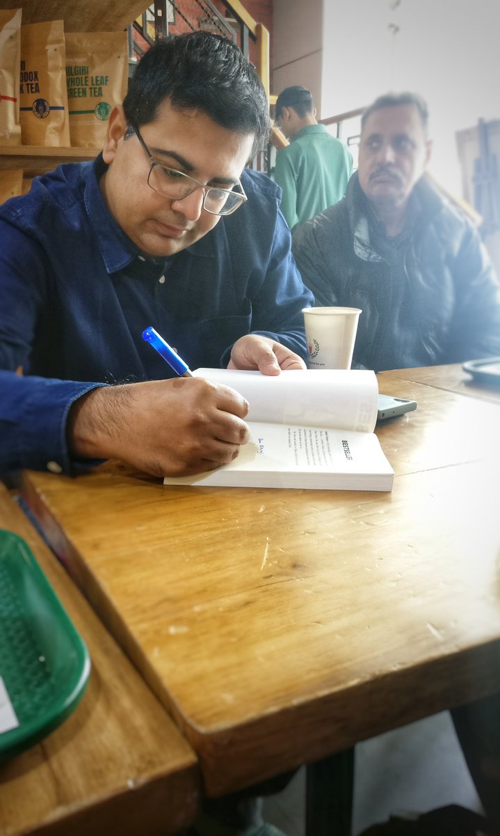 Author <a href="/ahmedfaiyaz/">Ahmed Faiyaz</a> shares what #Bestseller is all about. #BookLovers <a href="/vanduchoudhary/">Vandu Choudhary</a> "