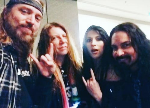 anderssonmarten's tweet photo. The great singer @RLorinOfficial hanging with a bunch bass players. @SDGLowEnd @BjornEnglen @anderssonmarten at the heavy metal awards Thursday night.
#Testament #Diosdisciples #Steelheart #rachellorin https://t.co/uPcwFtpdwH