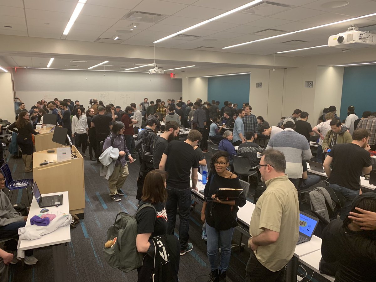 Playcrafting's tweet photo. Itโs time for our #MSPlay19 #GGJ19 Expo! We have 65 games of all shapes and sizes across the 6th floor of @MSFTReactor in Times Square! Judges are walking around. Winners being announced tonight! https://t.co/MeZxw99bD7