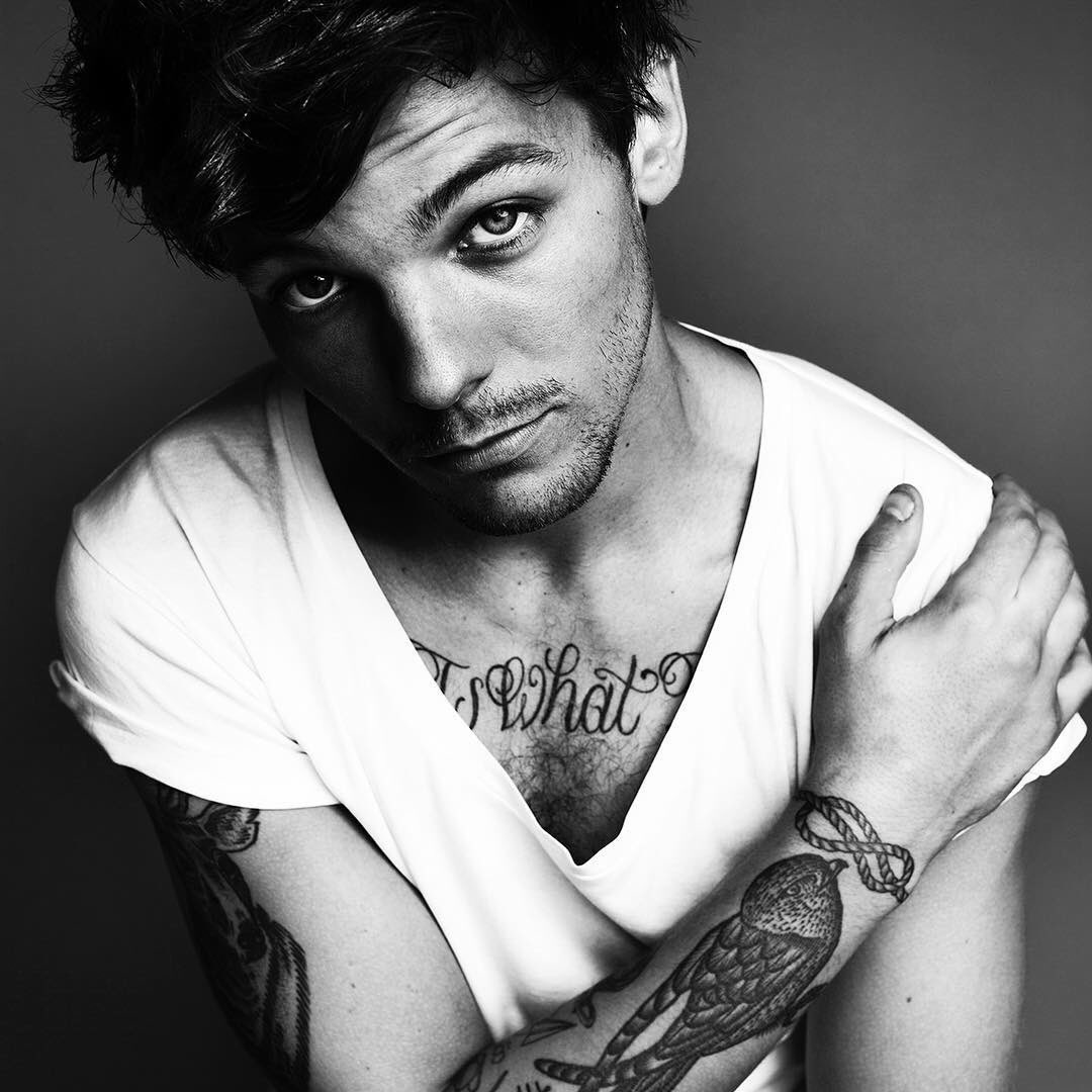 louis tomlinson black and white photoshoot