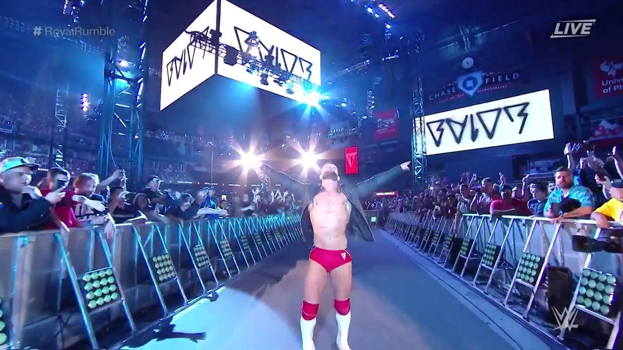 Finn Bàlor brilla en solitario
