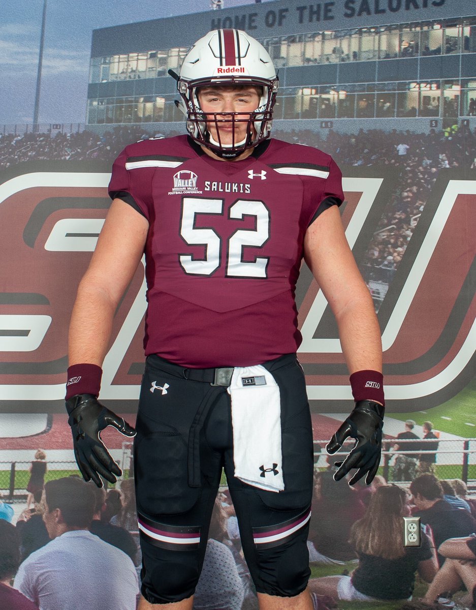 I want to thank everyone who got me to this point and who has helped me through this process. After a great visit, I’m very excited to announce my commitment to Southern Illinois University‼️#Sa19ukis #RunWithUs