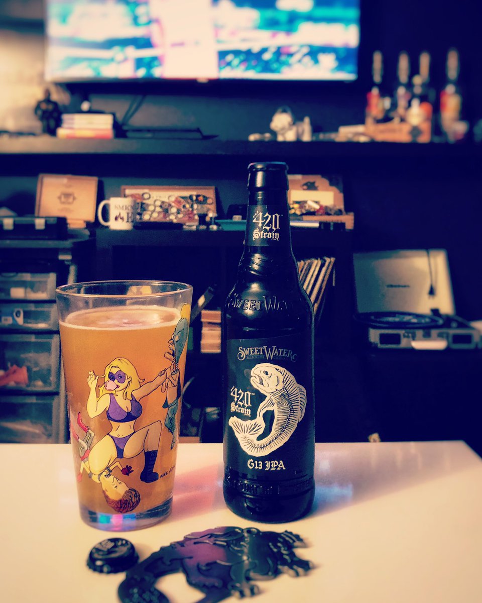 #SundayFunday @sweetwaterbrew #420StrainG13Ipa @wwe #RoyalRumble #sweetwaterbrewery #420strain #Wrestling #Craftbeer #bevisandbutthead