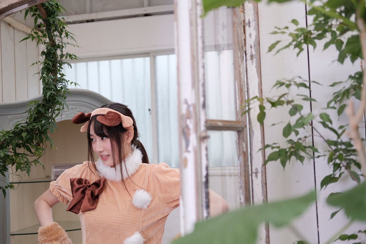 platinumplus_jp's tweet photo. 2018年12月22日(土)
smooth撮影会 @ studio itto
Model:桜井みきさん(@miki_s0715 )
やる気出したトナカイ
#桜井みき #SheerCheer #シアチア #今ごろトナカイ #本業は歌う人 https://t.co/Do40XJsoq2