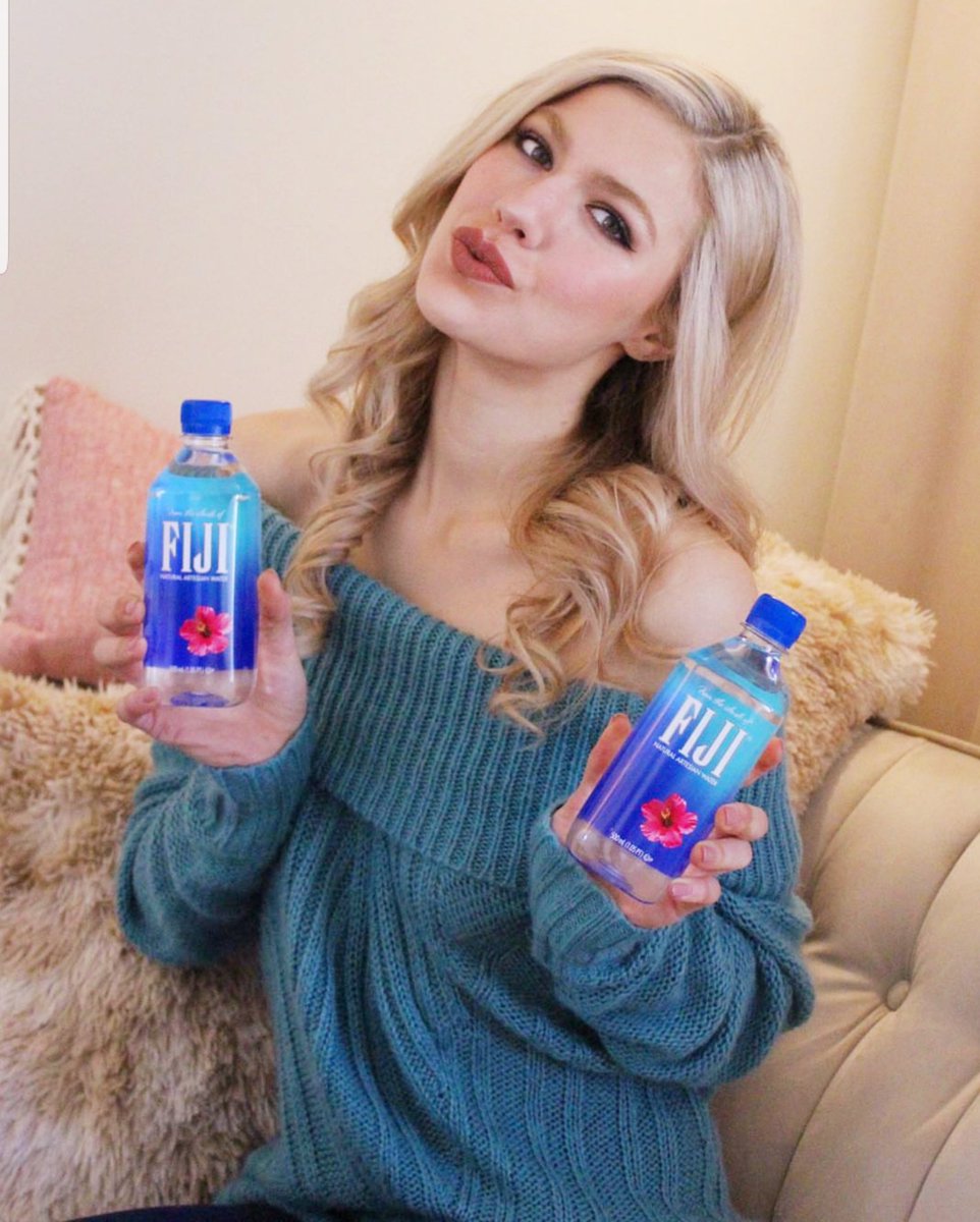 2019 Meredith VanCuyk naked (64 photos), Topless, Fappening, Instagram, legs 2018 2019 Meredith VanCuyk naked (16 foto and video), Topless, Bikini, Twitter, cleavage 2018