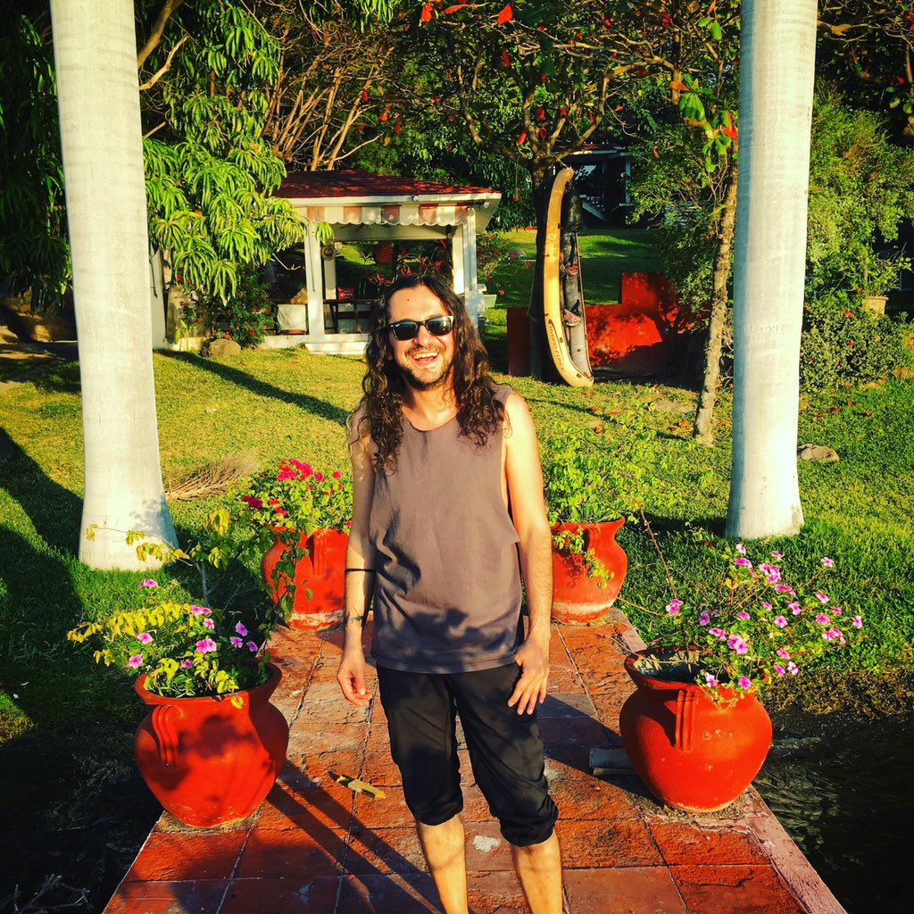 OliFliP's tweet image. All the places you’ll go!!!! #OverAndOverAgain