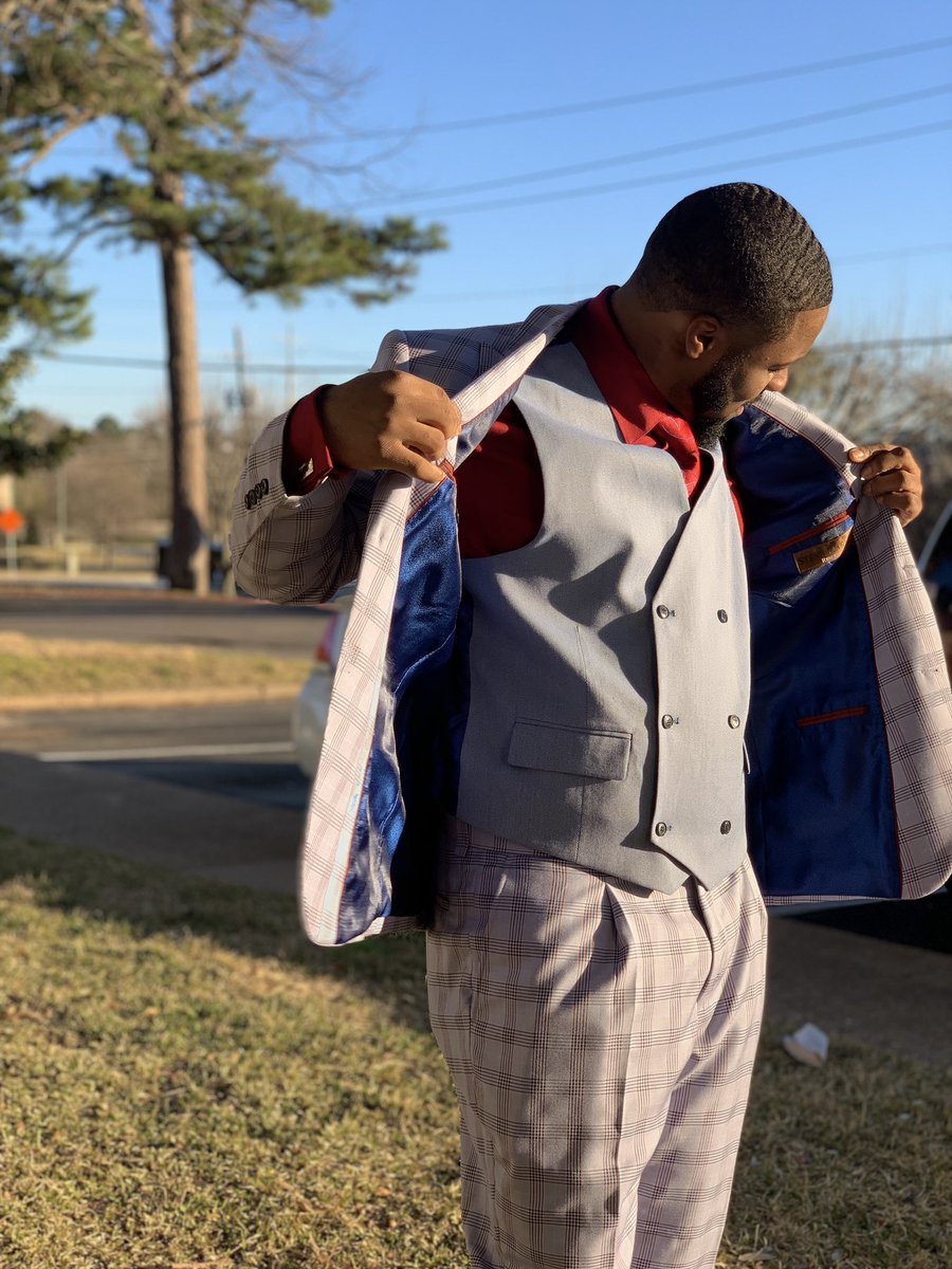 tizzlethagoat96's tweet photo. This what 23 looks like. Thank God for letting me see this day!! #JordanYear #StayDripping https://t.co/HM16jFSs7d
