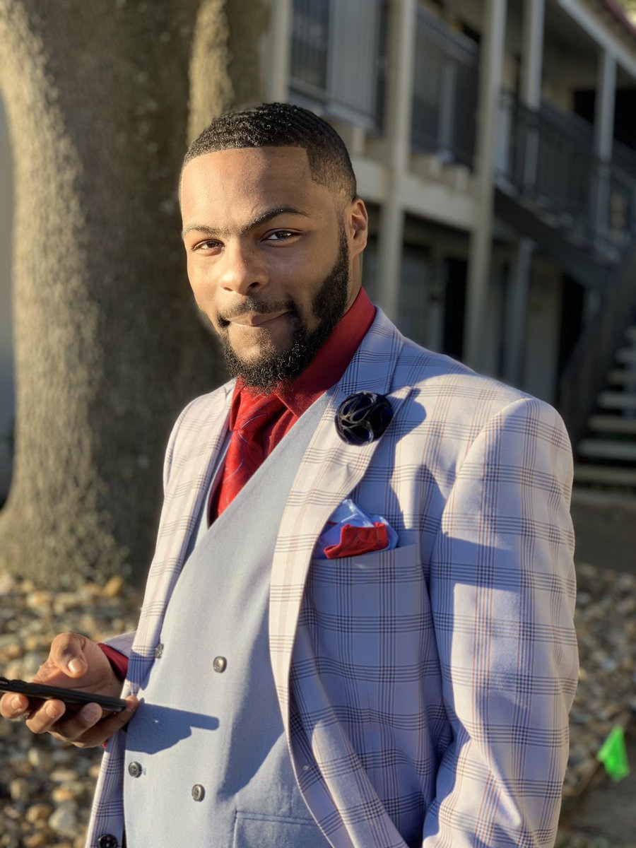 tizzlethagoat96's tweet photo. This what 23 looks like. Thank God for letting me see this day!! #JordanYear #StayDripping https://t.co/HM16jFSs7d