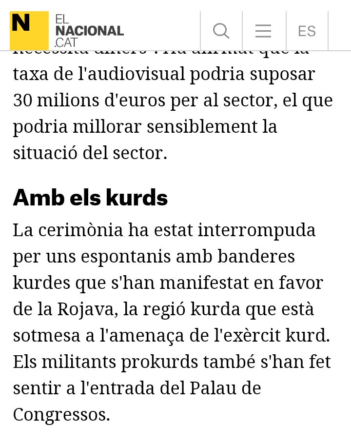 joanenciam's tweet photo. Ep, @elnacionalcat, voleu dir amenaça de l'exèrcit "turc" (no "kurd"). Gràcies per difondre.
https://t.co/RWGBI2kxnK
#StopTurkeyDefendRojava #CatalunyaAmbRojava https://t.co/aeTLT0m48n