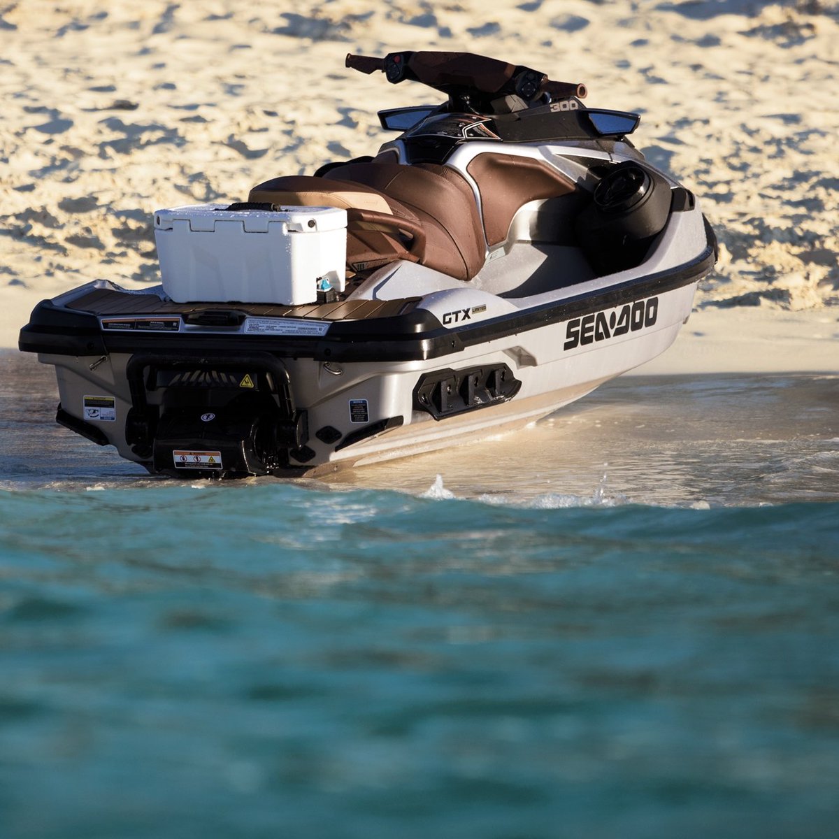 Never settle. Luxury you deserve and performance you crave come standard on the GTX Limited.
#SeaDoo #SeaDooLife #luxury #thegoodlife