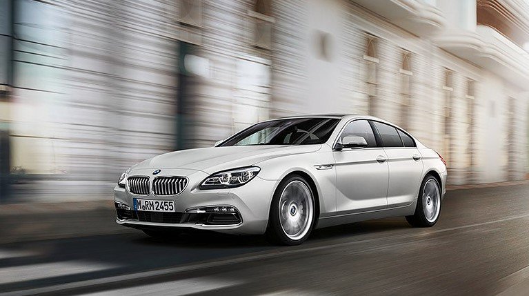 BMWFame's tweet photo. La excepcional potencia del BMW 650i ofrece la base para el dinamismo que propulsa al nuevo BMW Serie 6 Gran Coupé sobre el asfalto. Más información en: https://t.co/whklxMMRph https://t.co/FBlbLbxM9q