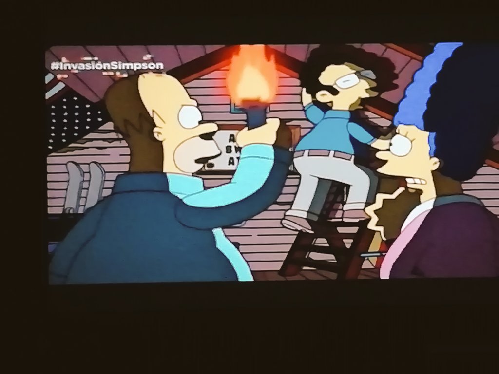 HopDmc's tweet photo. #invasionsimpson esta si es la mejor manera de finalizar un buen fin de semana. https://t.co/cG2bxmE52D