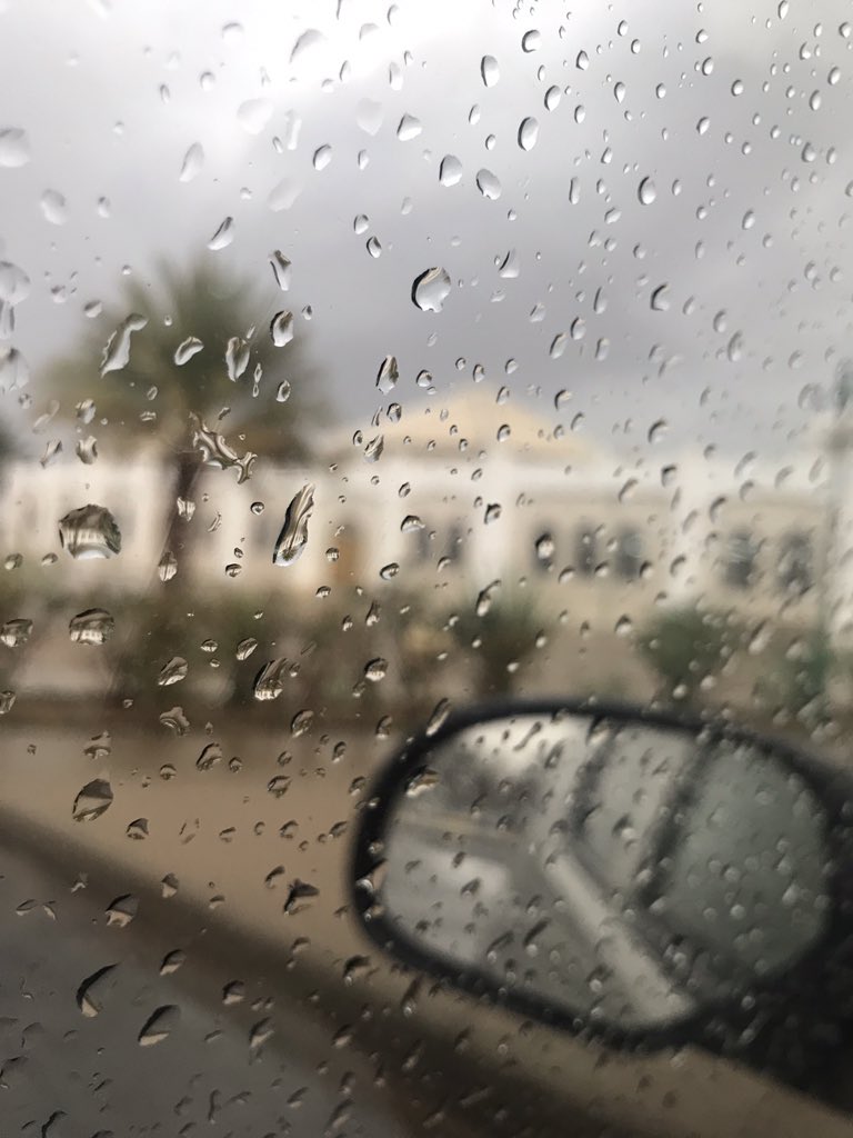 AlosiliA1's tweet photo. #الامطار_الغزيرة https://t.co/DyZ7V15Vcd